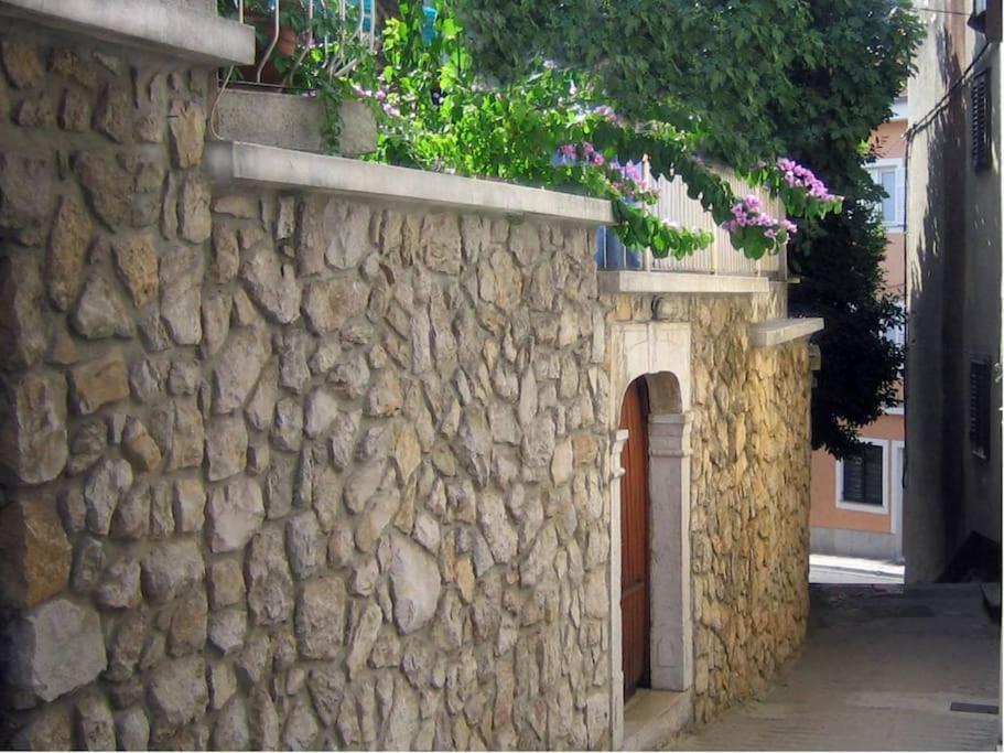 Ellity Crikvenica Exterior foto